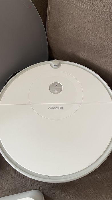 Продам робот пылесос