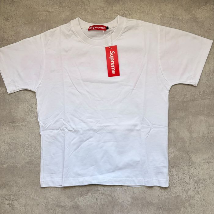 Футболка Supreme