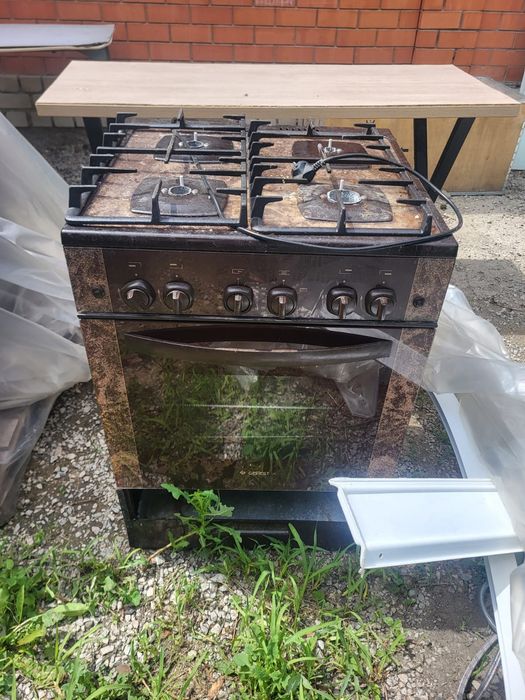 Газ плита продам