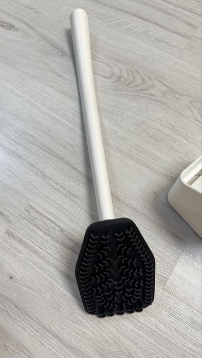 Perie WC din silicon