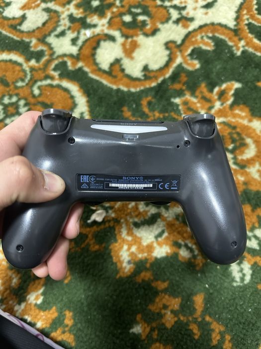 Пс4 джойстик сатамын/Продаю джойстик Пс4