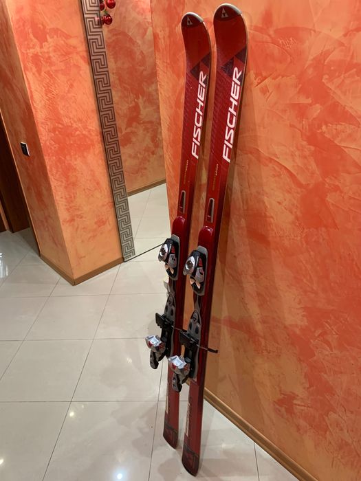 Ски  FISCHER 170 cm
