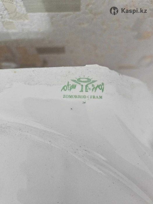 Продается умывальник тюльпан