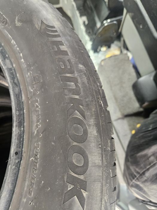 Гуми 235/60/18 дот20