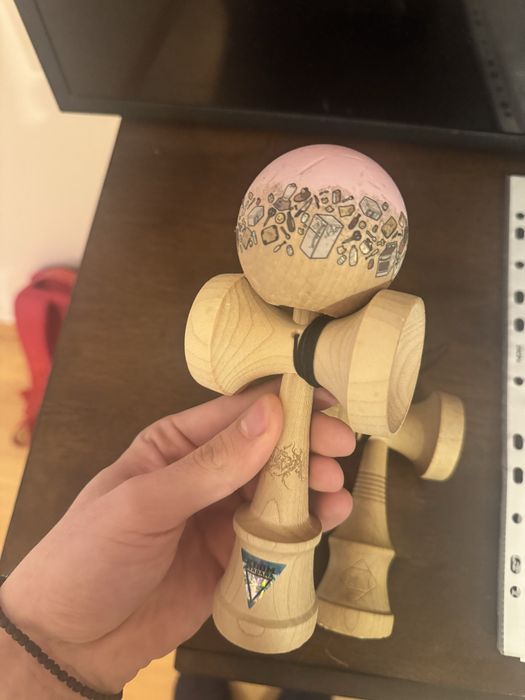 Kendama Miguel Kitchen Tama + ken lotus element + ken krom slaydawg 4