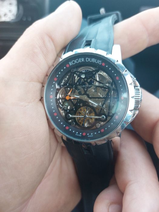 Мъжки часовник.Роджер.Като нов,без кутия  и документи.Автомат.Работи