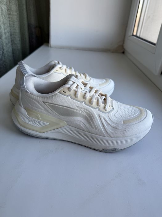 Lining Крассовки