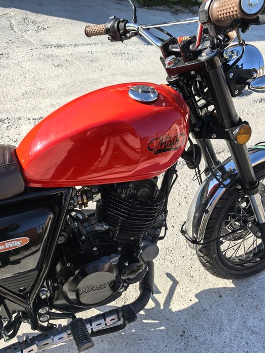 Мотоциклет маш ретро