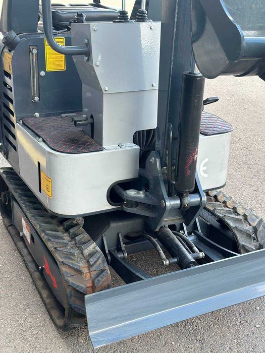 Мини-Экскаватор SAAO SE10