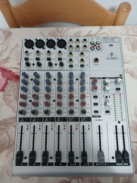 Vand mixer behringer