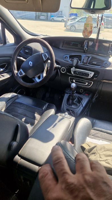 RENAULT Grand Scenic 2012 — imagine 5