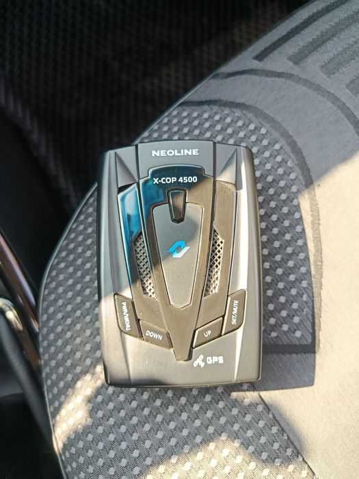 Антирадар neoline 4500, состояние идеал.