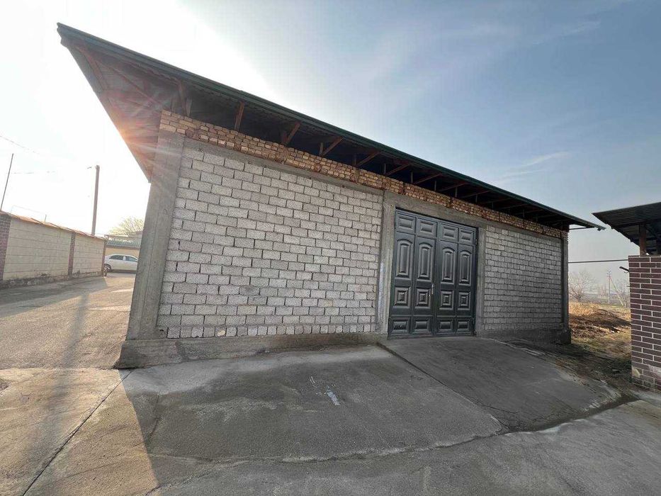 3 сотокли коробка уй Яшнобод т, Катта Олмос махалласида