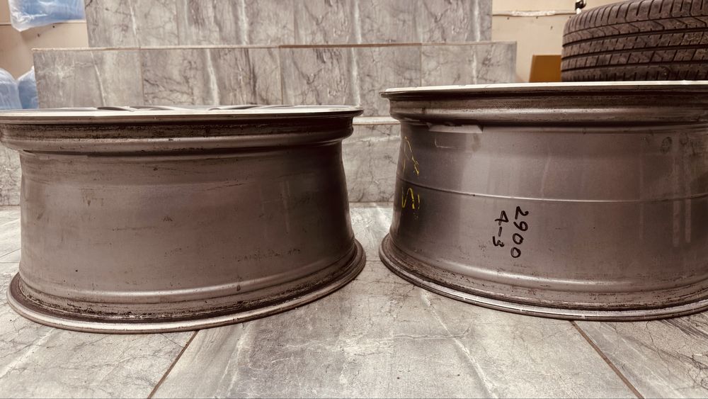 Продам диски оригинал R19 W222