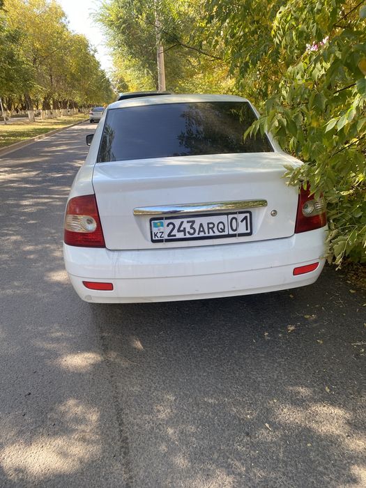 Приора седан