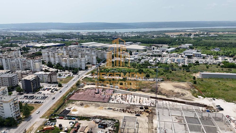 Продава се Четиристаен апартамент в Варна, Кайсиева градина - 120 кв.м за 778 €/кв.м - Снимка #3