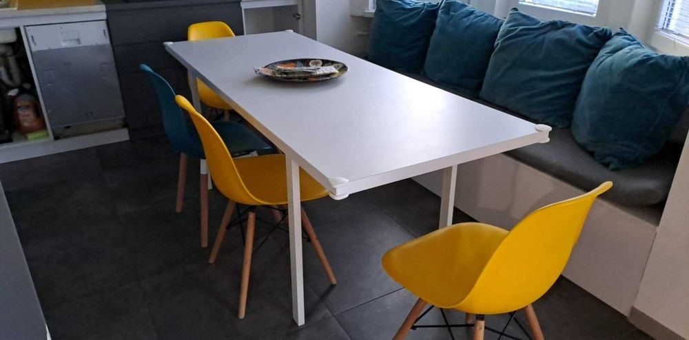 Маса трапезна / холна