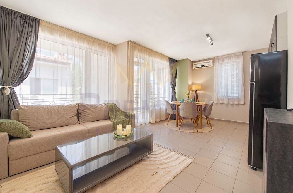 Продава се Тристаен апартамент в к.к. Слънчев бряг - 81 кв.м за 1210 €/кв.м - Снимка #3