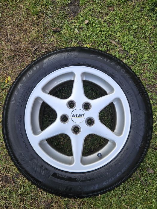 Jante Titan și cauciucuri Viking