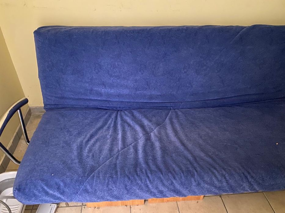 Диван в хорошем состоянии