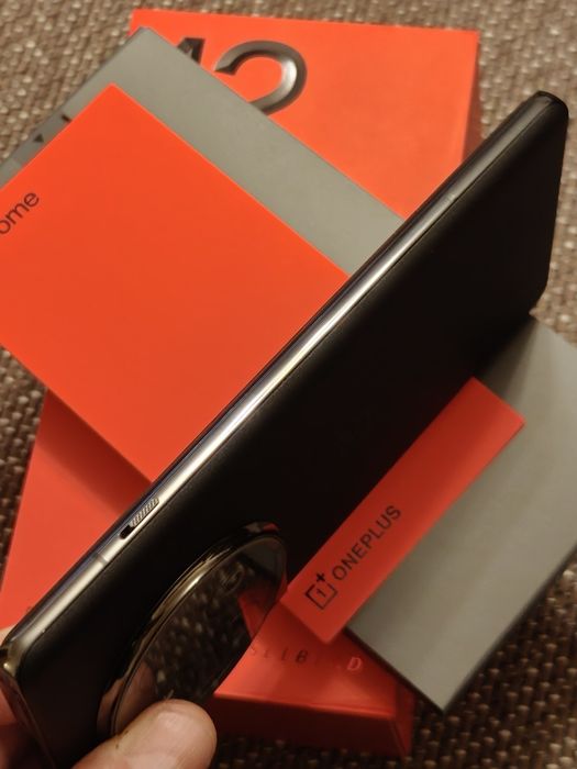 Oneplus 12 - 16Gb RAM 512Gb stocare impecabil