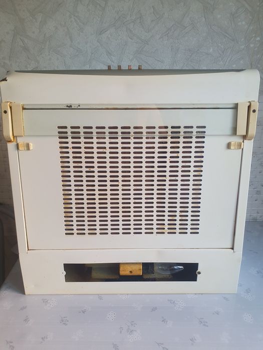 Продам вытяжку Kaiser