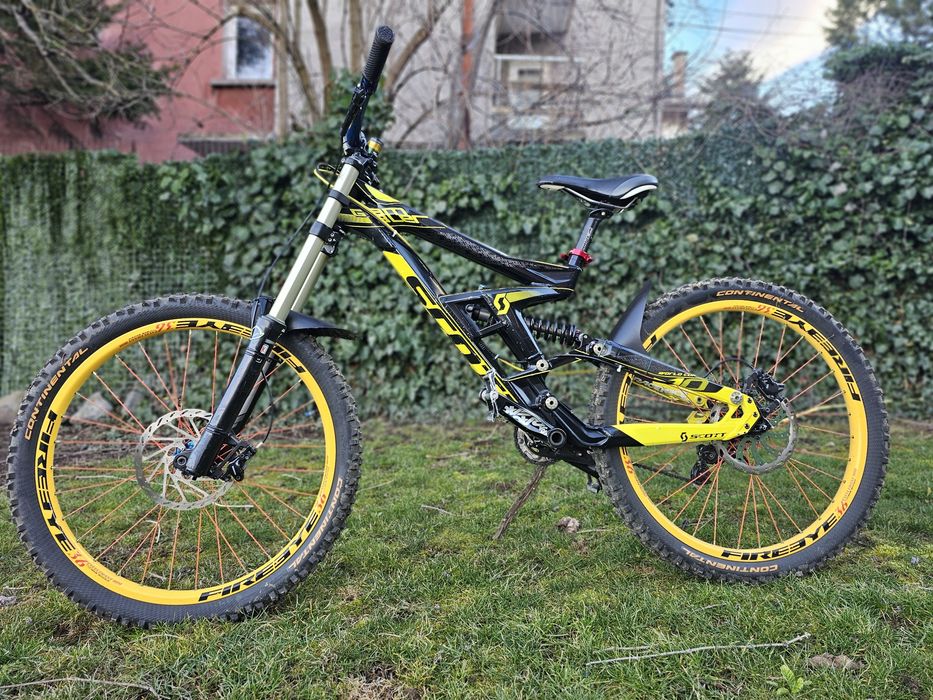 Scott gambler DH колело