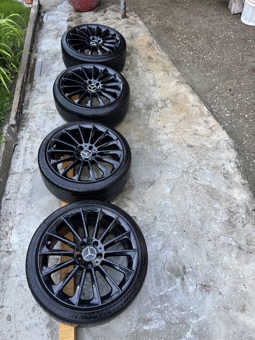 Vand Jante Mercedes R19