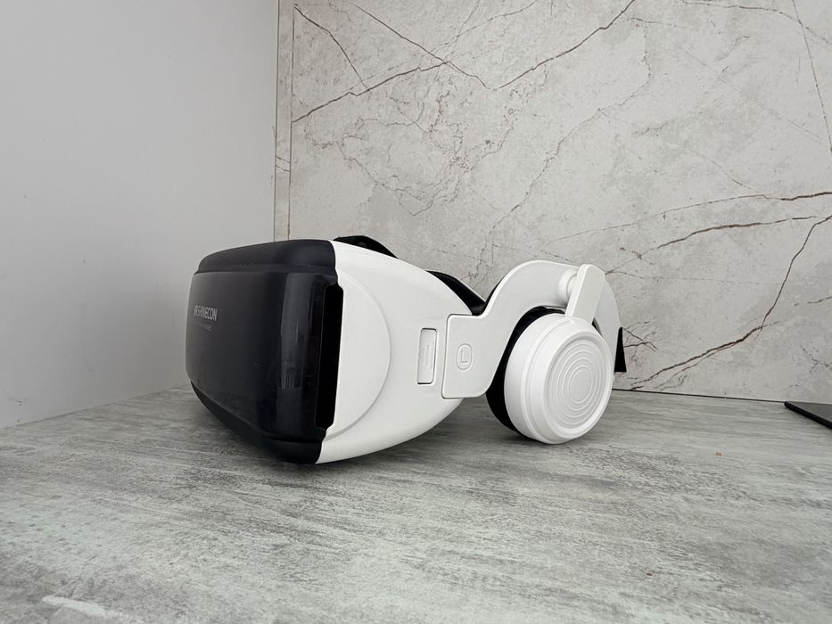 Продам VR Shinecon очки виртуальной реальности