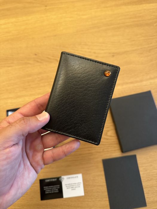 Кожени портвейли- Tommy Hilfiger, Brics и др.