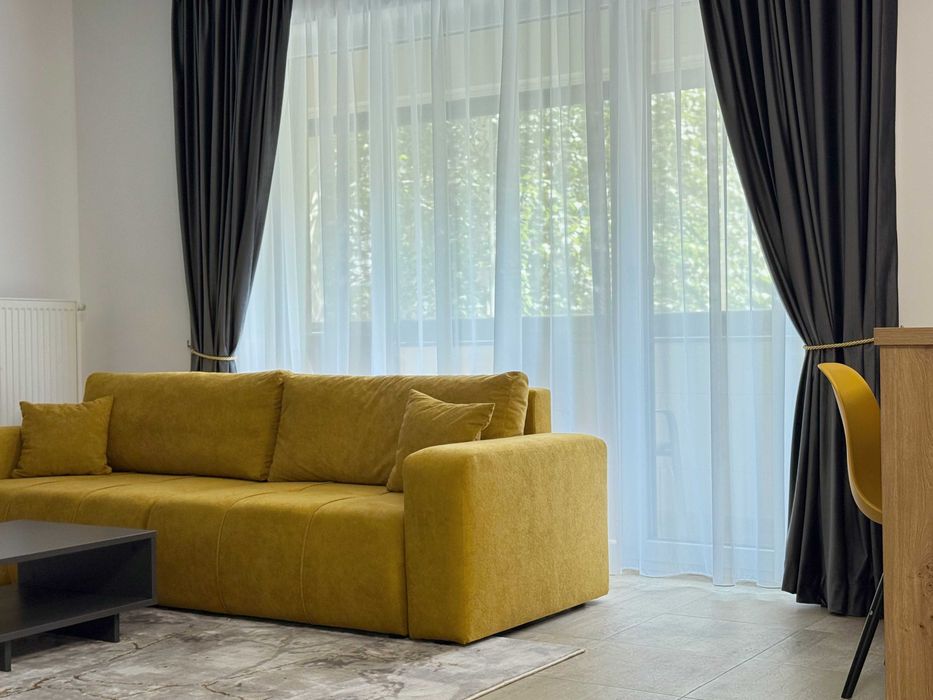 2 camere open space Coresi Kasper 46+11mp / parcare / boxa / pe pietonal