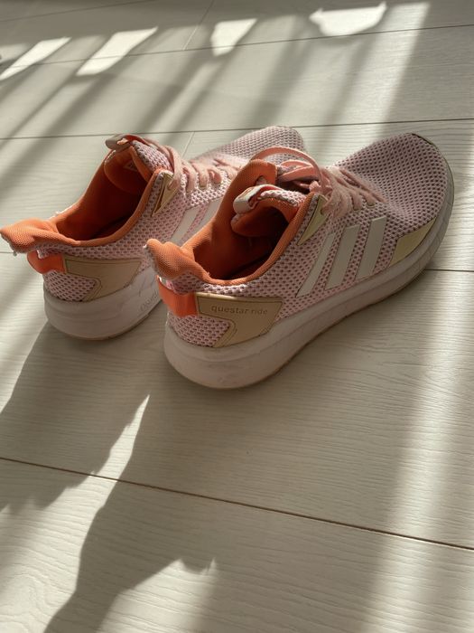 Маратонки Adidas 37 номер