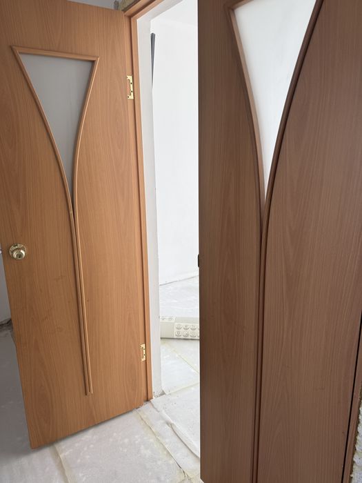 Продам межкомнатные двери