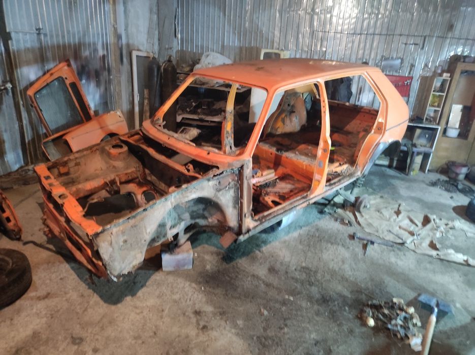 Запчасти Фольксваген гольф 1