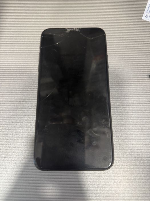 Iphone 11 Pro Max на части