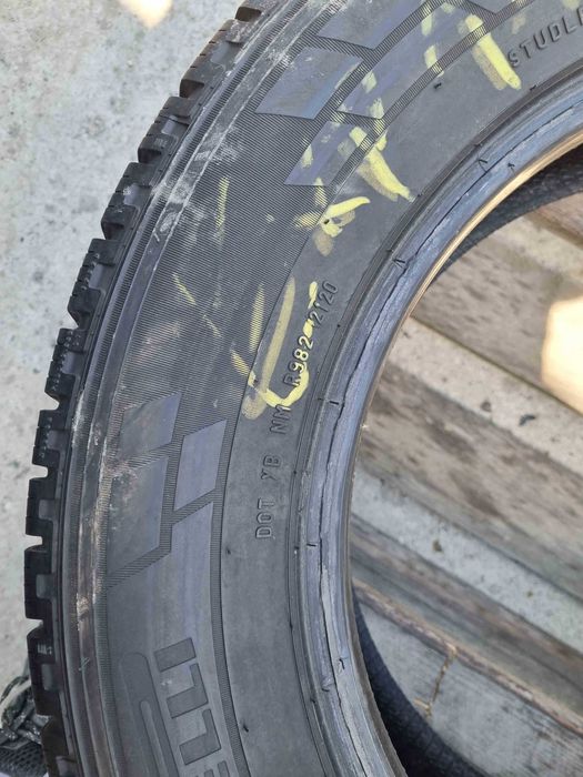 Anvelopa Iarna 215/65 R16C PIRELLI Carrier Winter