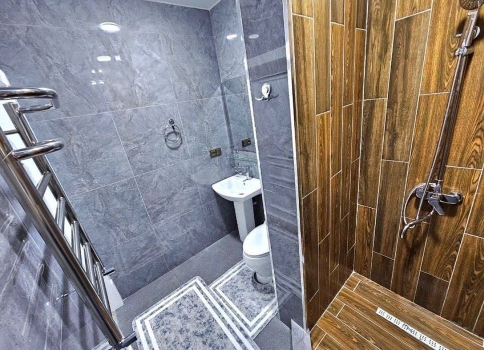 Чилонзорда метро яқин тоза ва шинам квартира | 350 000 сўм