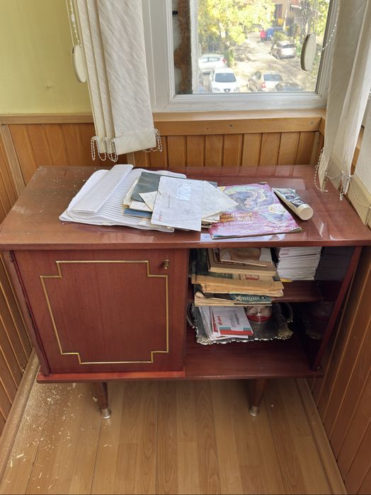 Vand diverse corpuri de mobila