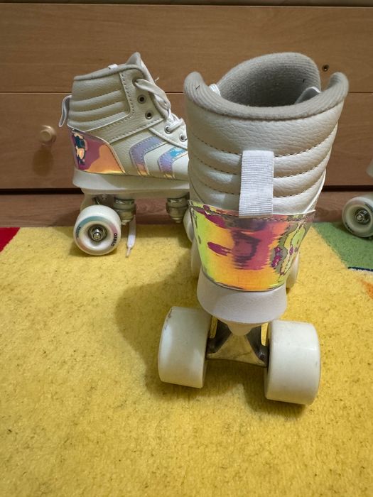 Кънки 34 и 35 номер