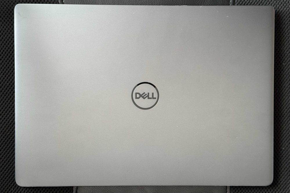 Лаптоп Dell Vostro 5481 1080p Core i5-8265U 8GB RAM 256GB нова батерия