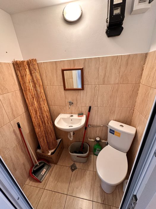 Помещение под наем в Свети Влас на централната търговска улица