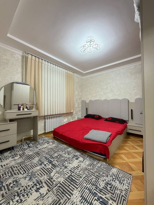 Srochna 4 xona Yunusobod 16-kv 1 etaj sotiladi 115.000
