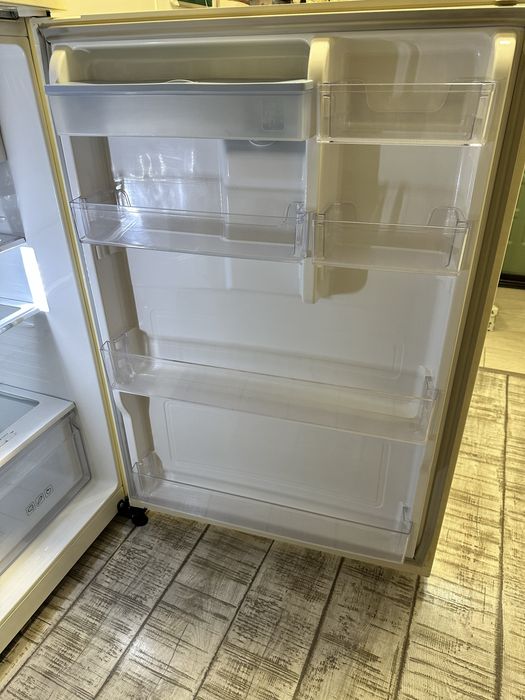 Холодильник samsung