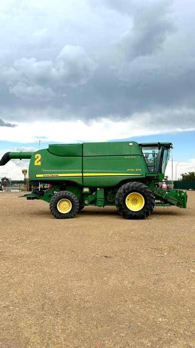 Комбайн John Deere 9770STS