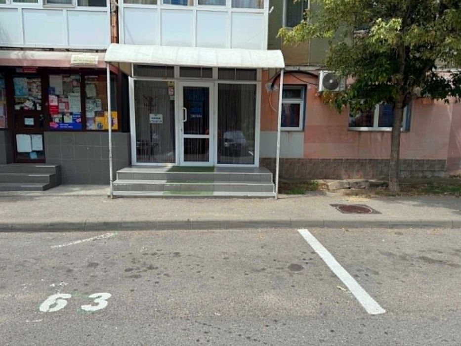 Apartament 2 camere Spatiu comercial