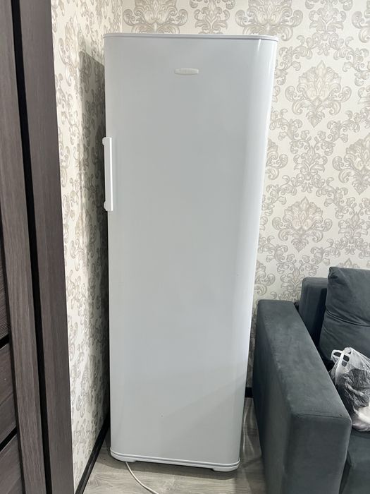 Морозильная камера продам