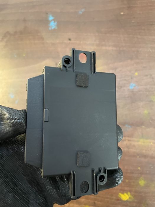 Modul senzori parcare passat b7 cc  3AE919475C 3AE919475B