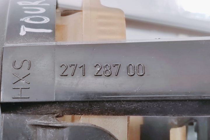 Far Ceata  Stanga  27128700 Volkswagen VW Golf Plus prima generatie s