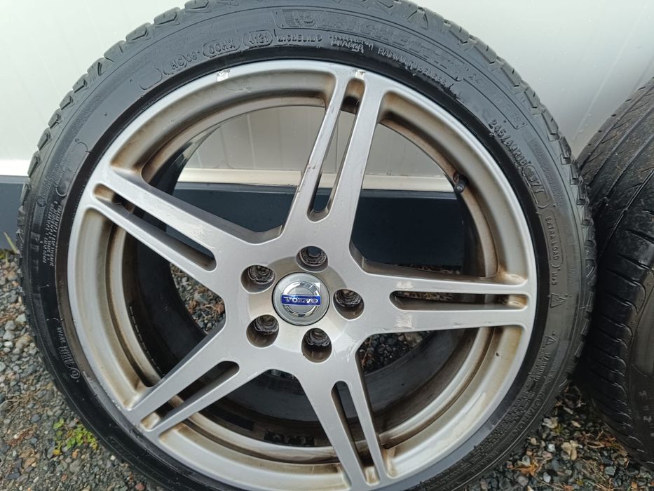 Vand jante volvo r18