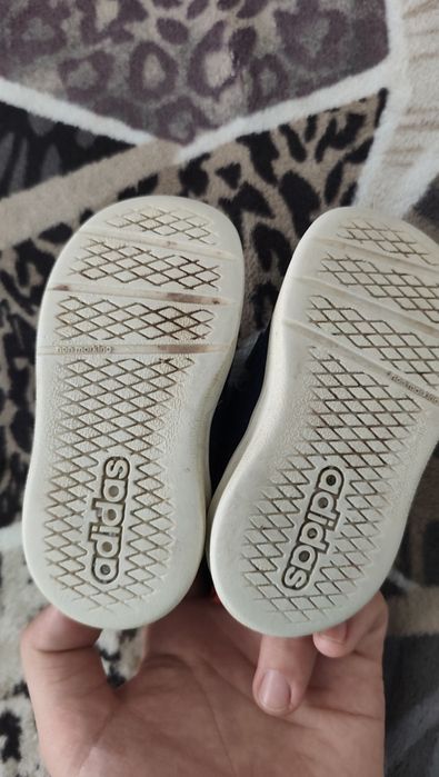Adidasi Adidas copii